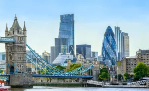 If Britain's economic strength had not been severely damaged by the First World War, could it have continued to update the relevant systems? Would the global capital markets be very different today? (Shutterstock)